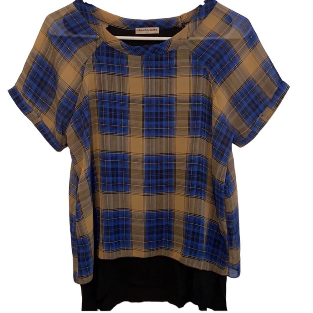 Cha Cha Vente "pancho" style plaid blouse